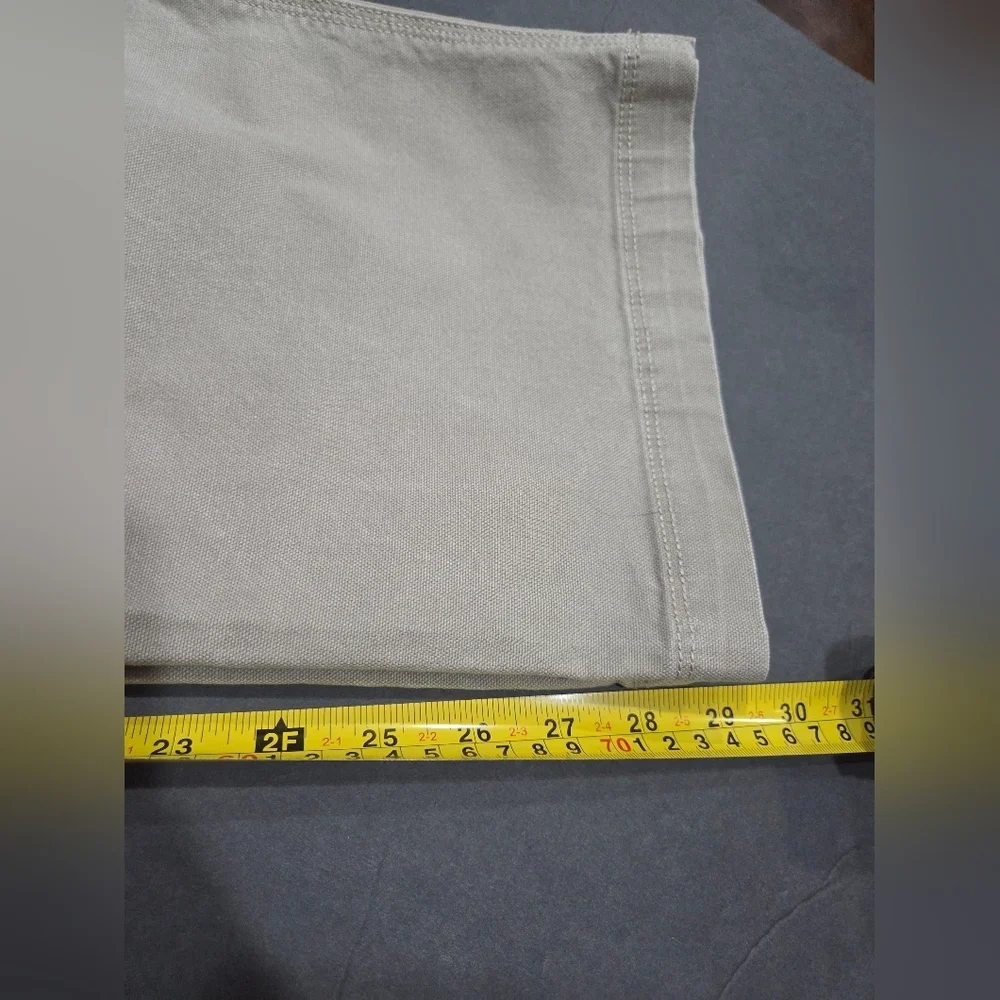 The North Face Men's Classic Straight Fit Khaki Pants Sz.40